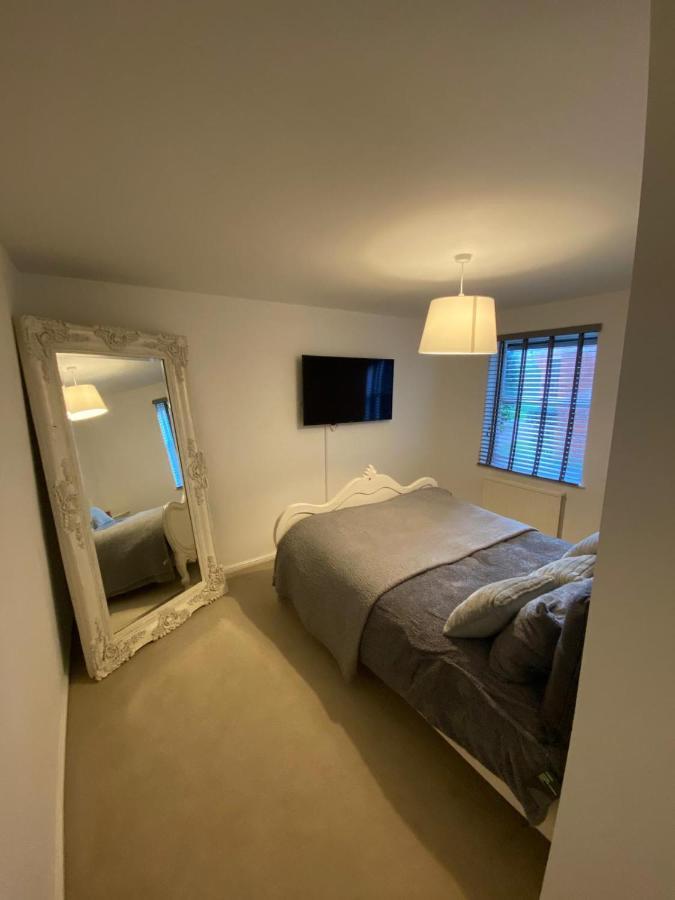 Luxurious Camden Apartment Лондон Экстерьер фото